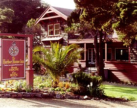 harbor house inn
