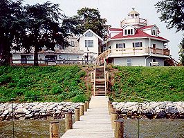 chesapeake bay lighthouse
