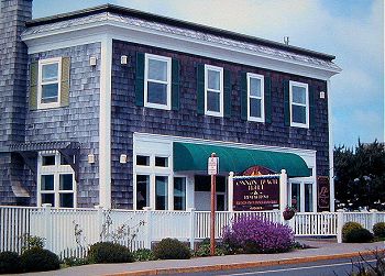 cannon beach hotel