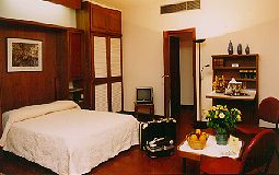 apartment hotel