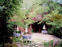mountain hollow bed & breakfast